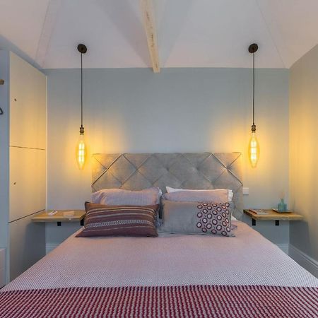 Elegant 2Br Duplex In City Center By Lovelystay Porto Exterior photo